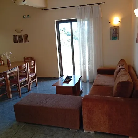 Pablo's Seaside * Ágios Matthaíos