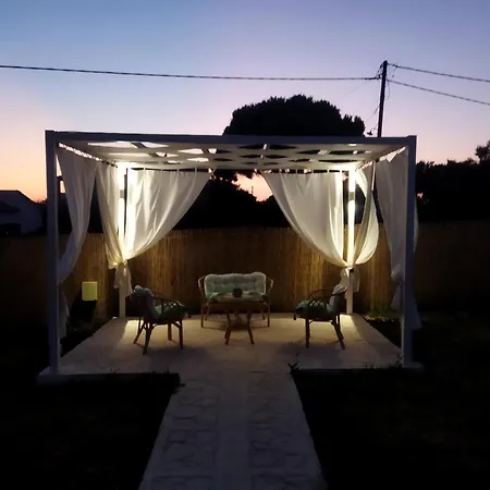 Pablo's Seaside Ágios Matthaíos