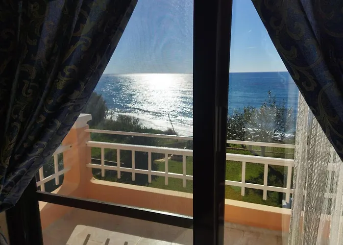 Pablo's Seaside Semesterbostad