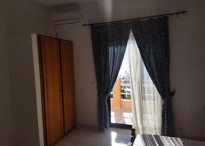 Pablo's Seaside Semesterbostad