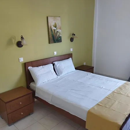 Pablo's Seaside * Ágios Matthaíos